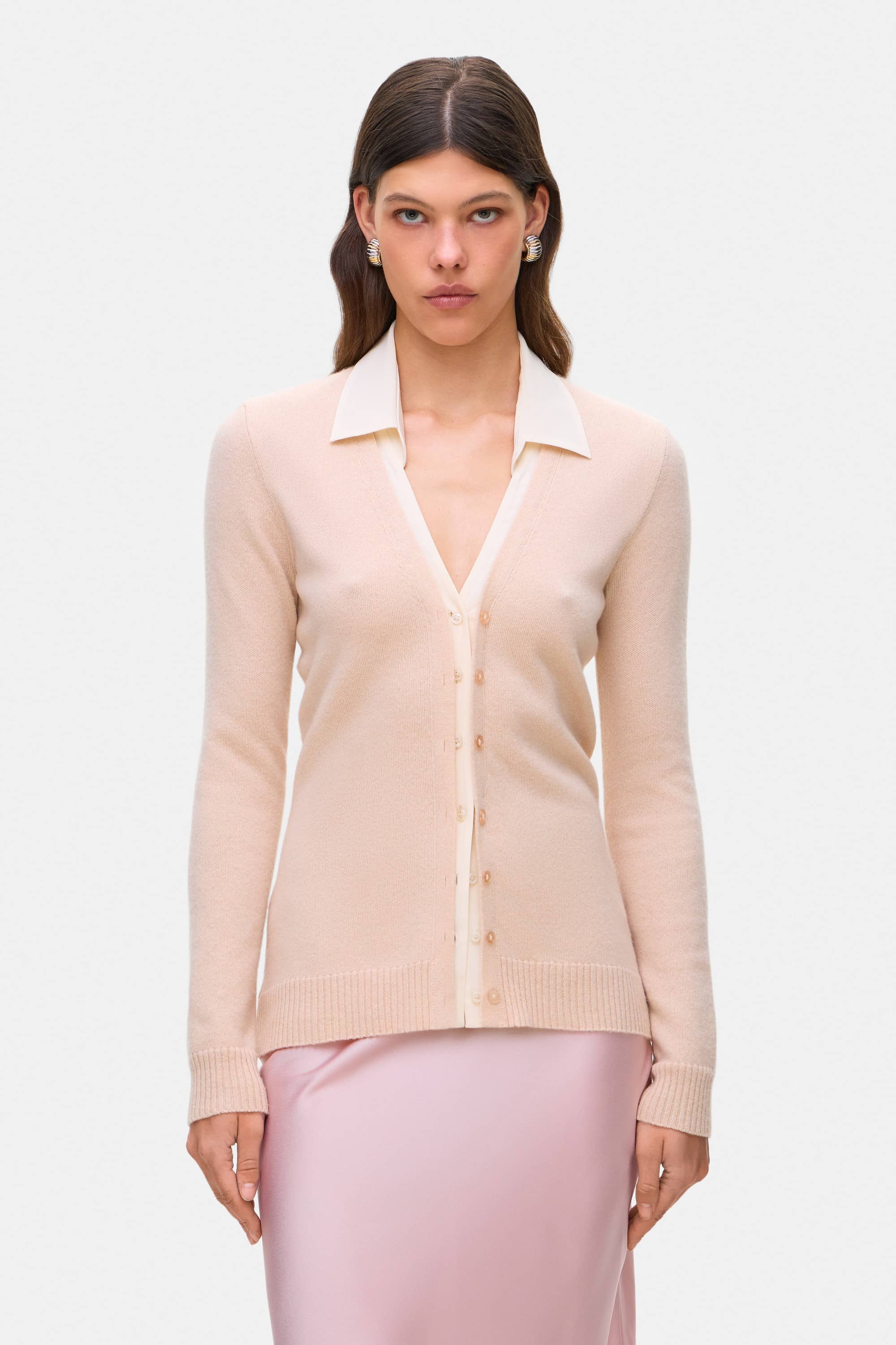 Model in cashmere Daniella top front view