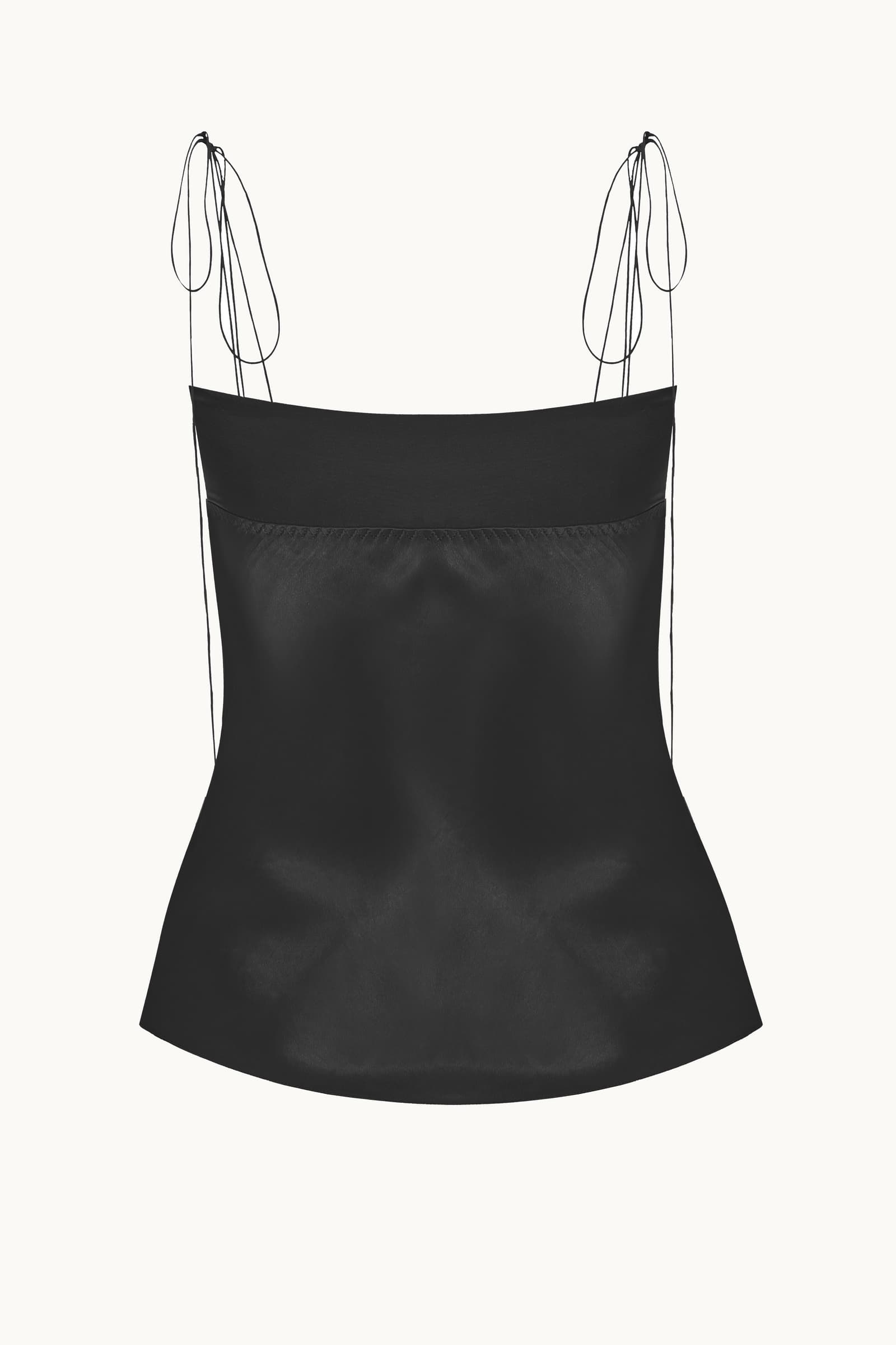 Tops – Anna October