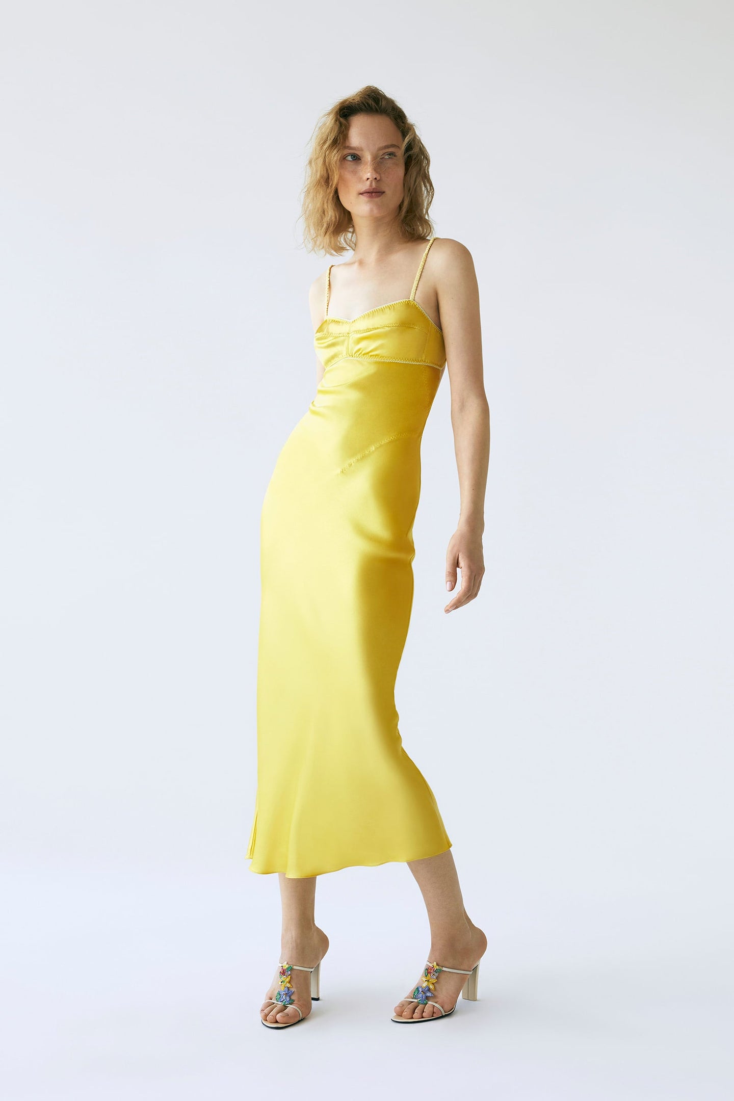 Model in yellow Waterlily dress